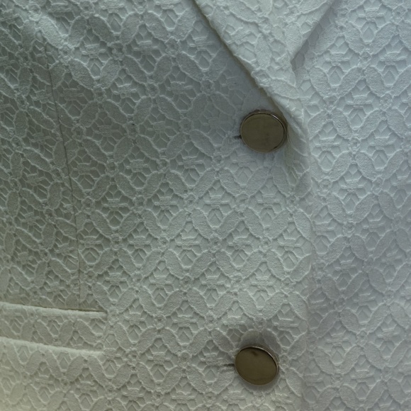 ONE LEFT Calvin Klein White eyelet blazer - Picture 8 of 8